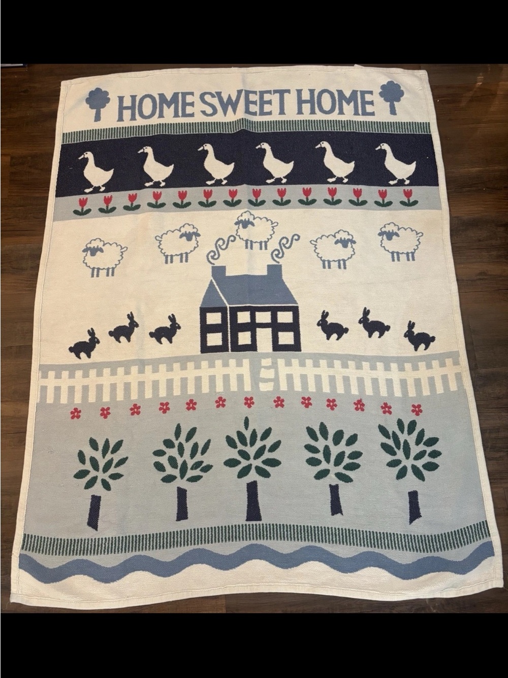 Vtg Crown CraftsHome Sweet Home Farmhouse Throw Blanket - Ducks, Sheep, Bunnies